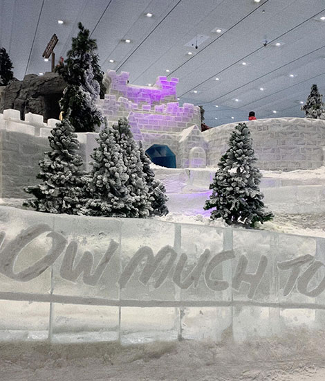 Ski Dubai featuring indoor snow park facilities, artificial snow systems, ski slopes, and advanced snowmaking solutions.